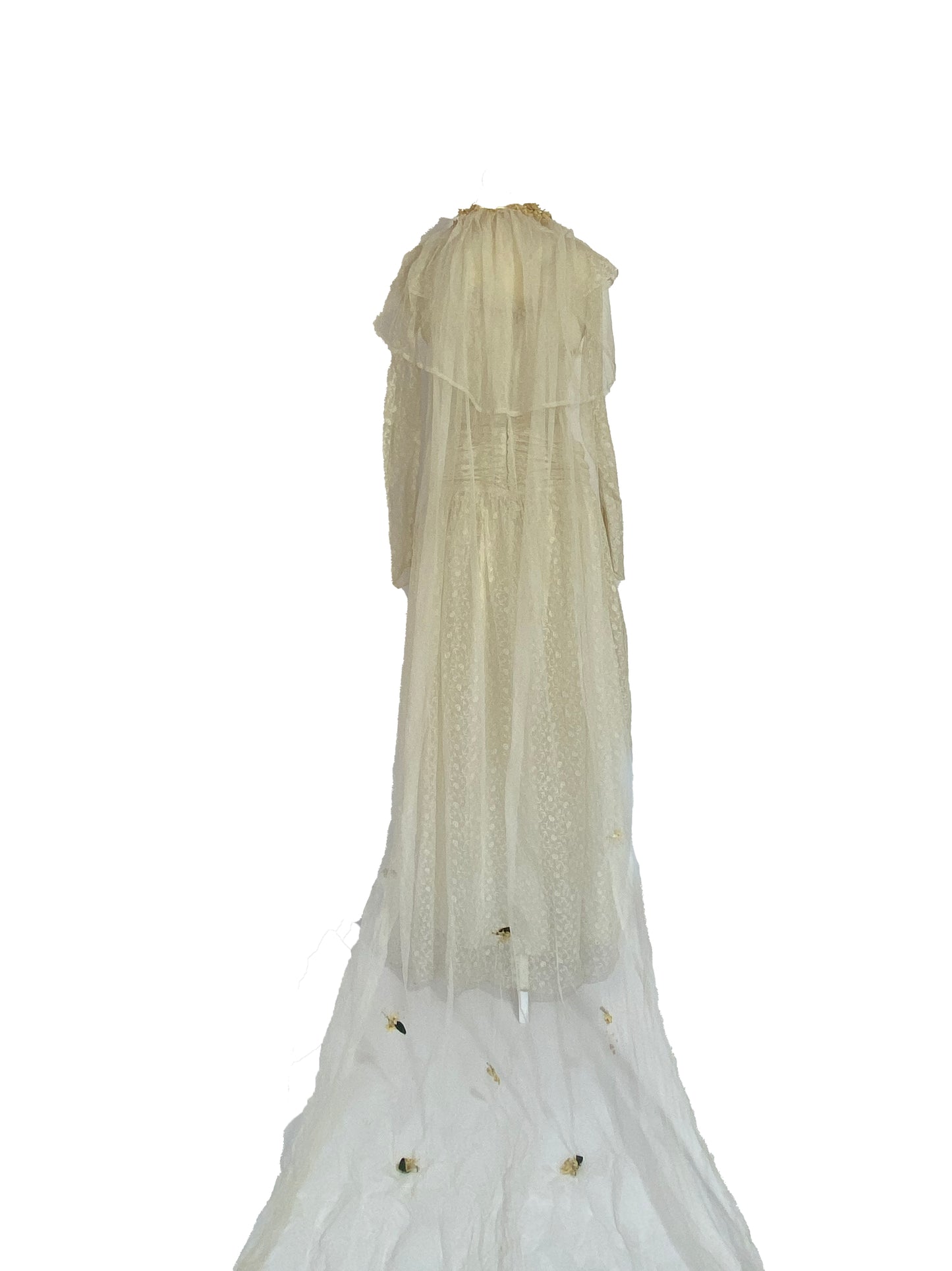 Vintage orginal 1930’s wedding dress with veil